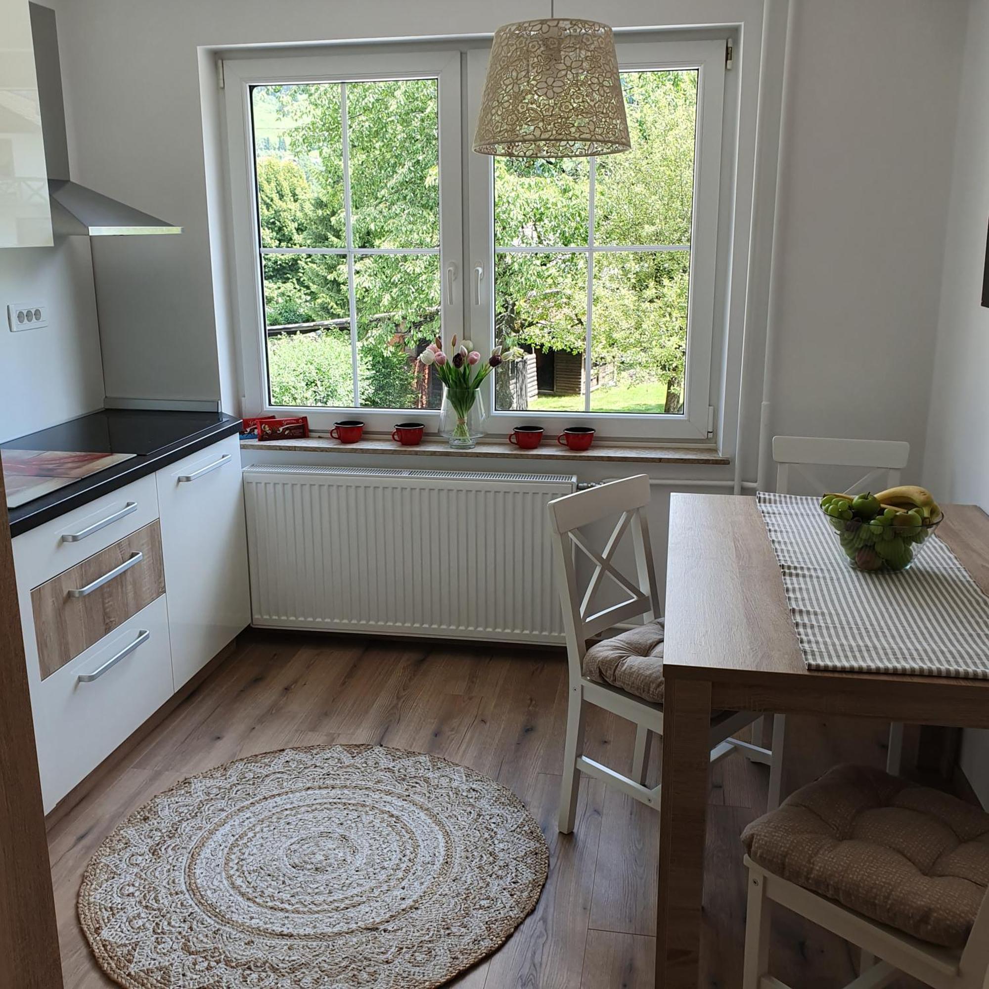 Apartma Rozle 모스트라나 외부 사진